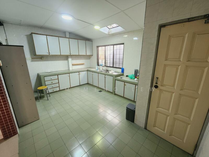 For Sale - Taman Kaya