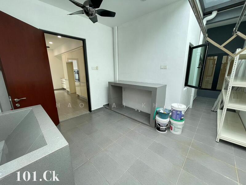 For Sale - Semi-Detached House at Ambang Botanic 2