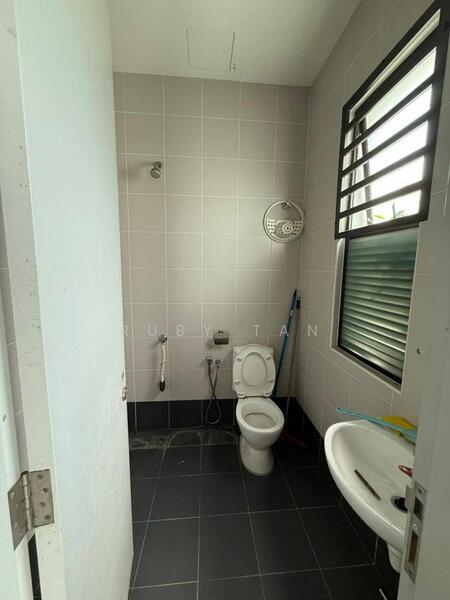 For Sale - Taman Perling