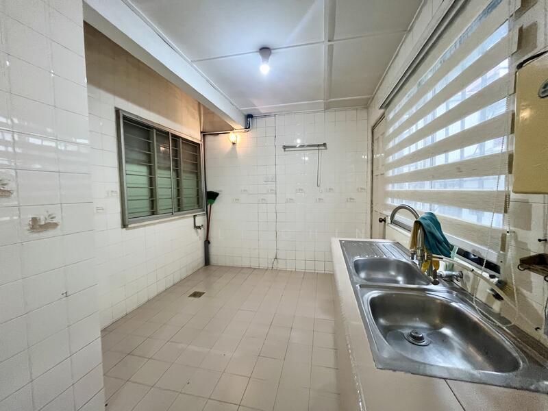 For Sale - Taman Desa