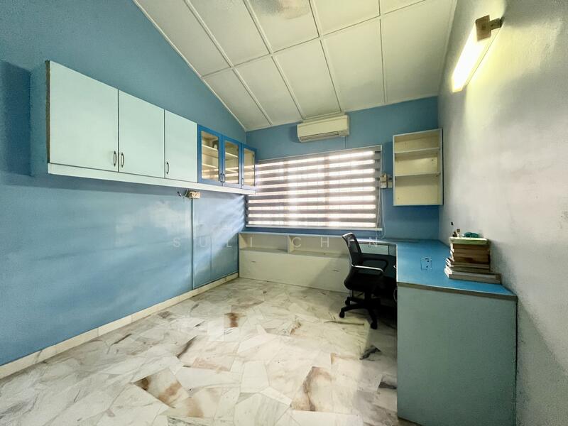 For Sale - Taman Desa