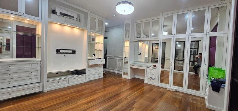 Untuk Dijual - Country Heights Kajang