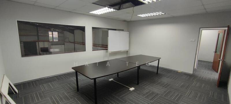 For Rent - Warehouse at Seksyen 26, HICOM Industrial Estate