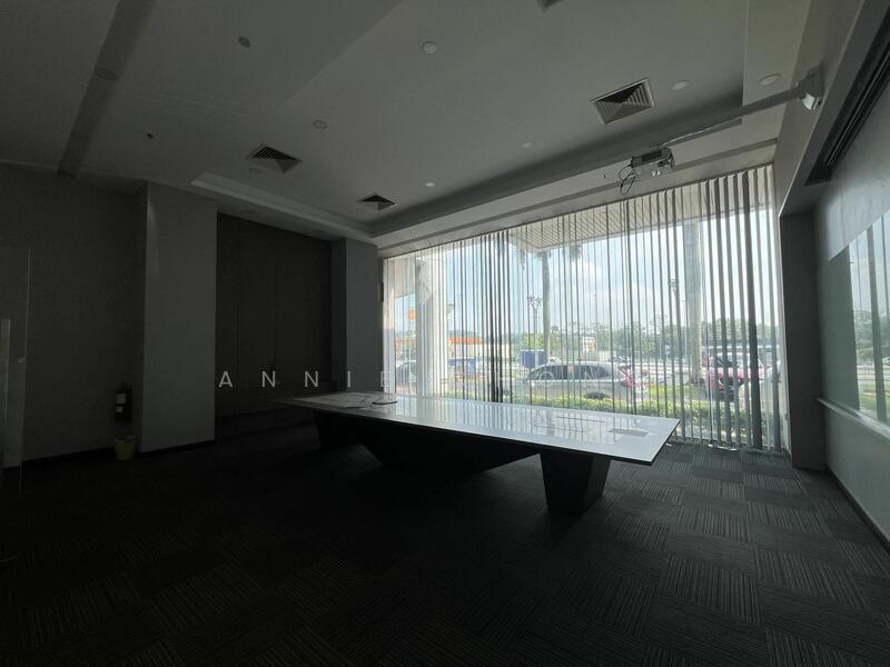 For Rent - (1min) Sungai Besi Highway. Factory Balakong Cheras. Size 3,000-30,000sf. NSE (3min). >80% Tenanted*