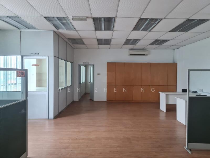 For Rent - Taman Perindustrian Kempas Utama, Semi Detached Factory for Rent, 300 Amps, Strategic Location