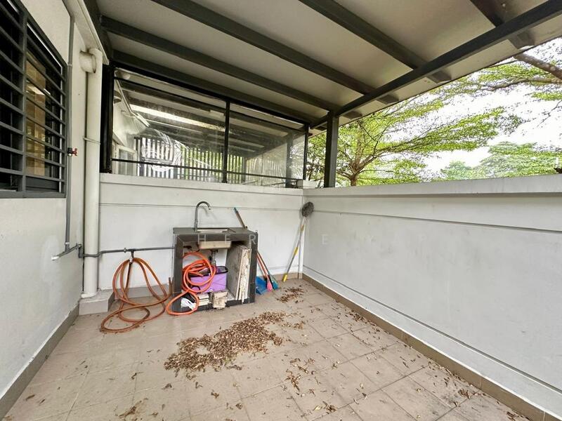 Untuk Dijual - Taman Sri Pulai Perdana 2, Double Storey Superlink Semi-D for Sale