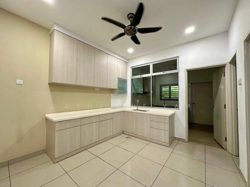 Untuk Dijual - Taman Sri Pulai Perdana 2, Double Storey Superlink Semi-D for Sale