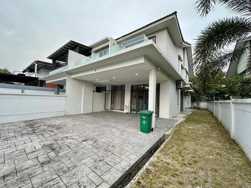 Untuk Dijual - Taman Sri Pulai Perdana 2, Double Storey Superlink Semi-D for Sale