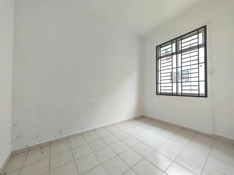 Untuk Dijual - Taman Desa Tebrau