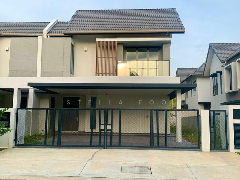 For Sale - SERENIA AQILA