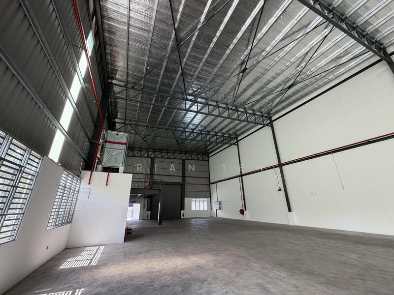 For Rent - Detached Factory Warehouse Rent at Batu Maung Industrial