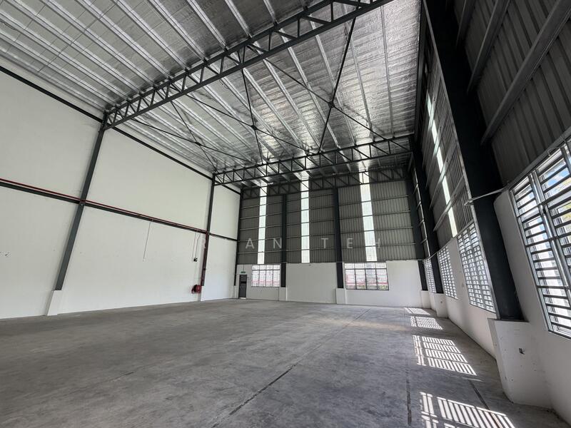 For Rent - Detached Factory Warehouse Rent at Batu Maung Industrial
