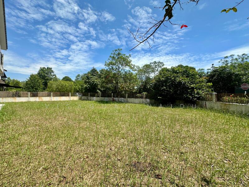 For Sale - Terraced House at M Residence