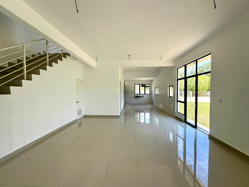 For Sale - Terraced House at M Residence