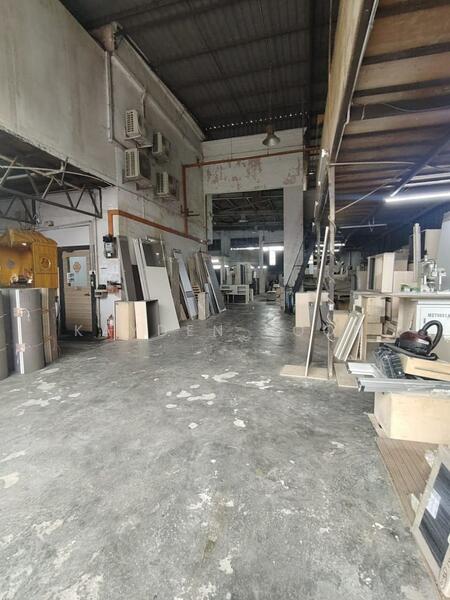 For Rent - Skudai Perindustrian Tan Sri Yaacob 1.5 semi detached factory
