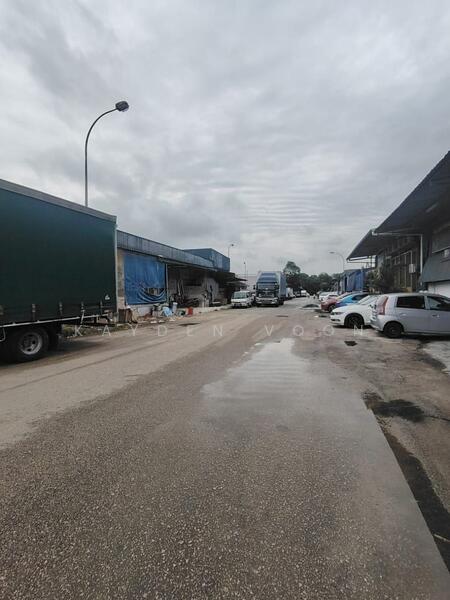 For Rent - Skudai Perindustrian Tan Sri Yaacob 1.5 semi detached factory