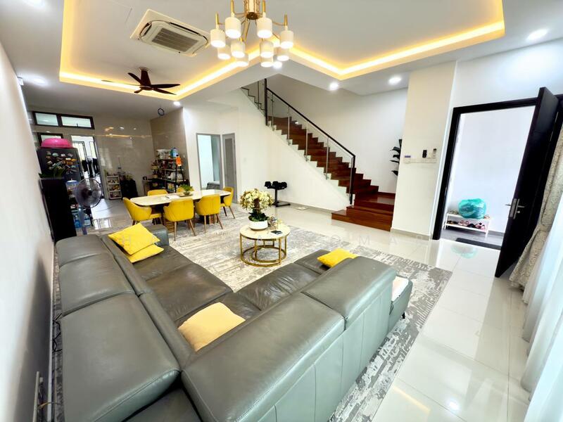 For Sale - [Facing Open - 24x80] 2 Storey Superlink Terrace Temasya Legasi, Glenmarie Shah Alam