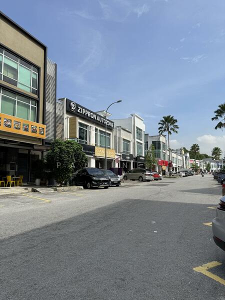 Shop / Office for Sale in Serdang (Seri Kembangan) - Pauline . - PropertyGuru.com.my