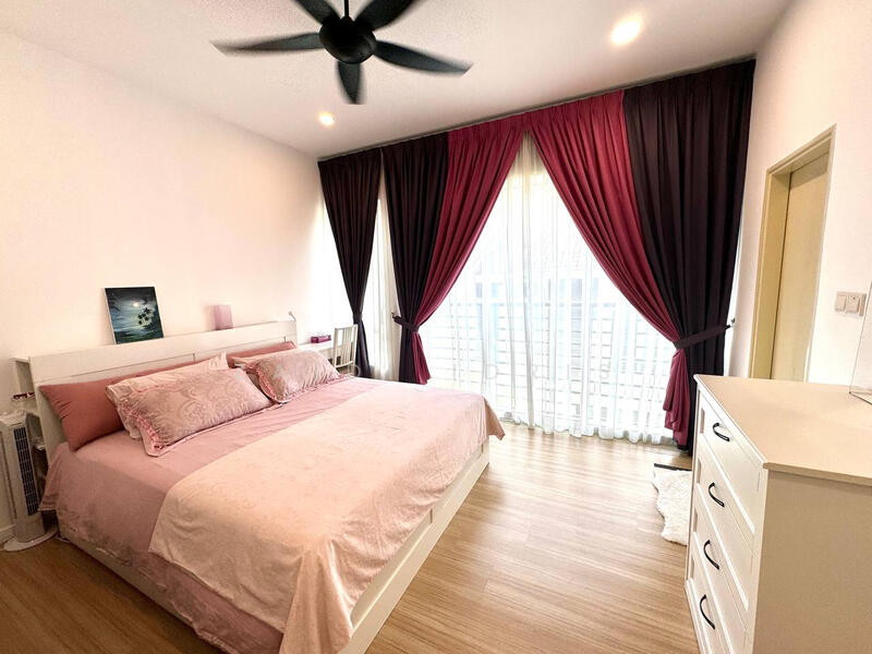 For Sale - Tiara South