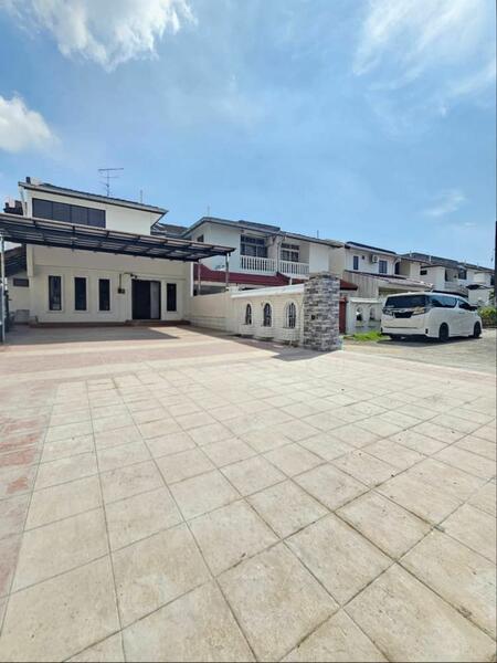 For Sale - Ros Merah