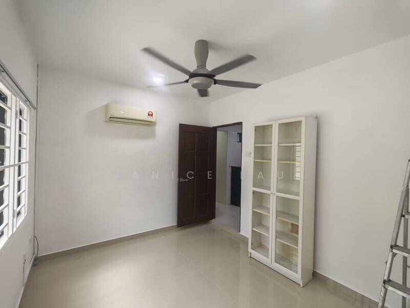 Untuk Dijual - Taman Castlefield