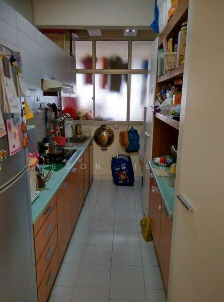 Untuk Dijual - University Place (Plaza Ivory)