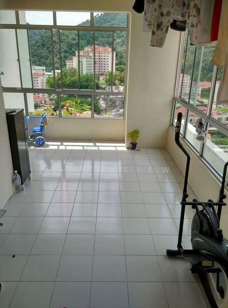 Untuk Dijual - University Place (Plaza Ivory)