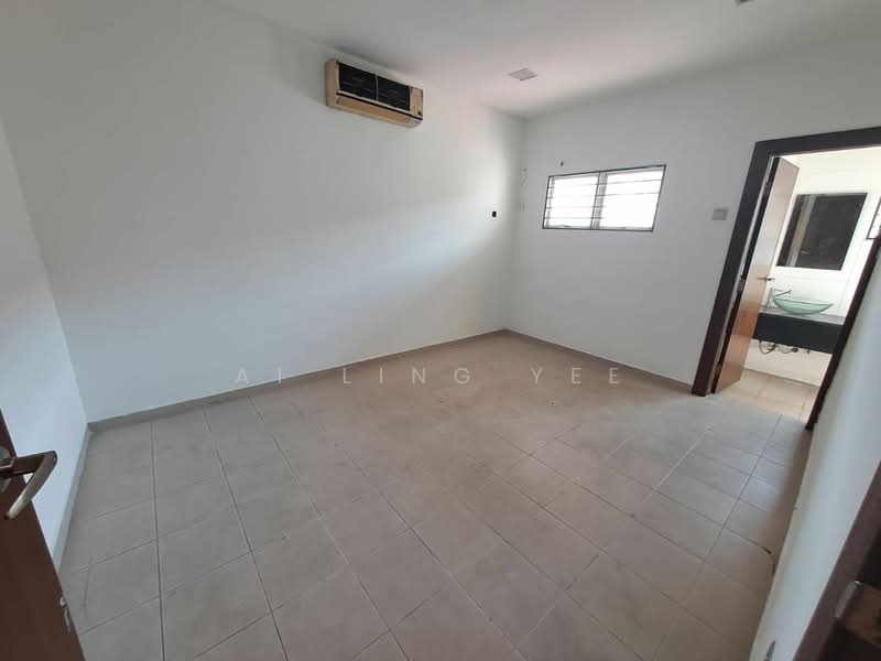 2.5-storey Terraced House for Sale in Taman Eng Ann (Klang) - Ai Ling Yee - PropertyGuru.com.my