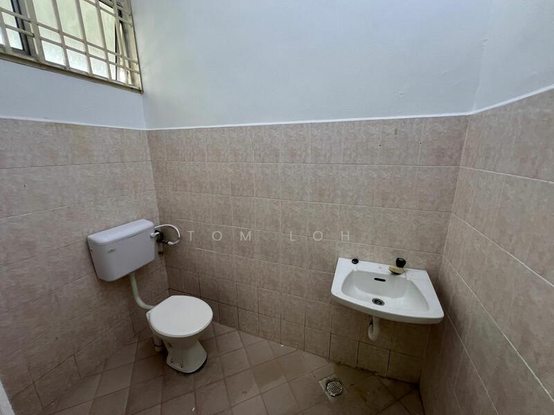 Untuk Disewa - Taman Pulai Utama