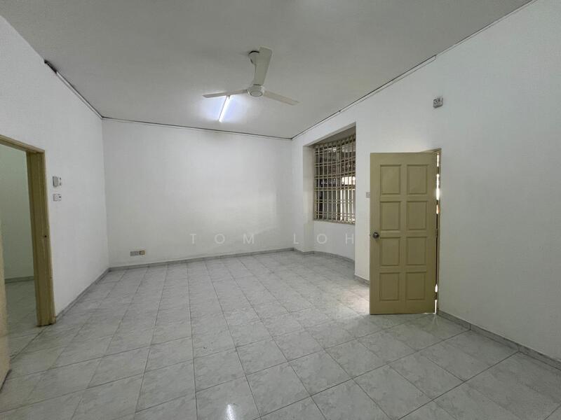 Untuk Disewa - Taman Pulai Utama