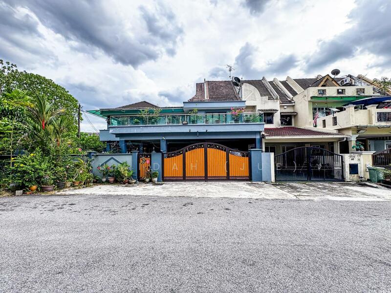 Corner Lot Double Storey, Taman Kosas Ampang