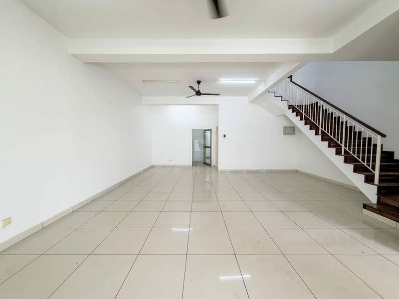 2-storey Terraced House for Sale in Nilai Impian (Nilai) - Imran Isa - Living Room - PropertyGuru.com.my