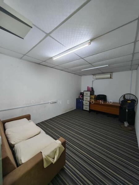 For Sale - Single Storey Medium Low Cost Shoplot @ Jalan Ketapang x, Taman Rinting, Masai, Johor