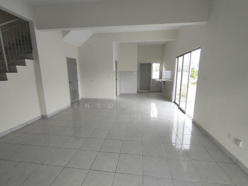 For Sale - Hillpark @ The Palm