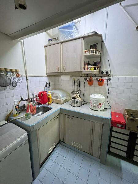 Untuk Disewa - Taman Daya