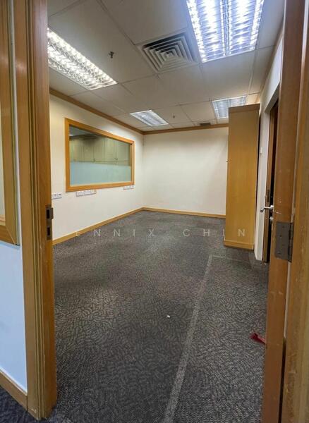 For Rent - AmpWalk Mall