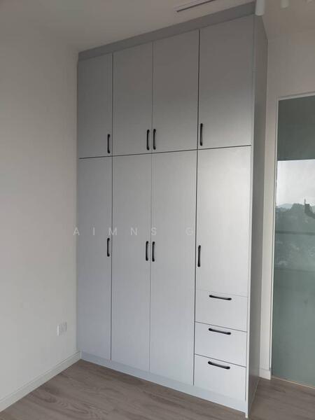 For Rent - Emerald 9