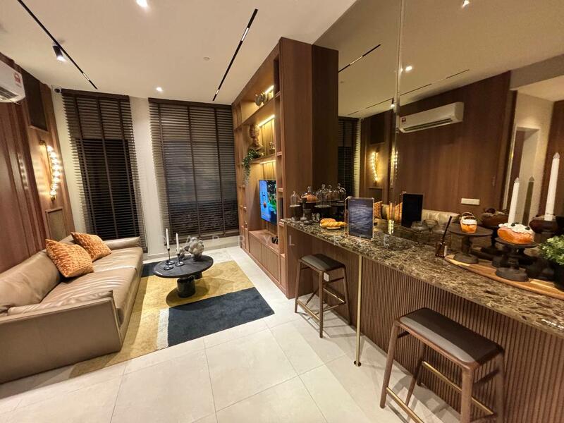 For Sale - The Asteriaz