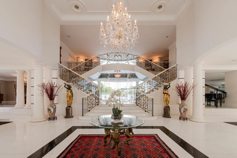 Untuk Dijual - U Thant