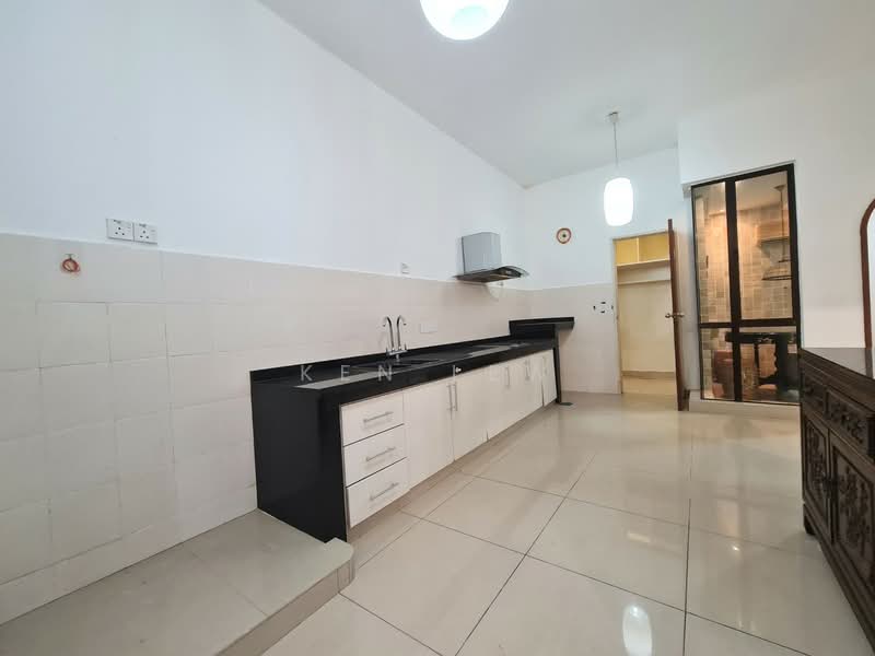Rumah Berkembar untuk Dijual di Batu 9 (Cheras) - Ken Lew - Kitchen - PropertyGuru.com.my
