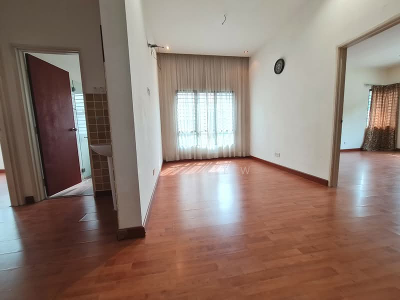 Rumah Berkembar untuk Dijual di Batu 9 (Cheras) - Ken Lew - Living Room - PropertyGuru.com.my