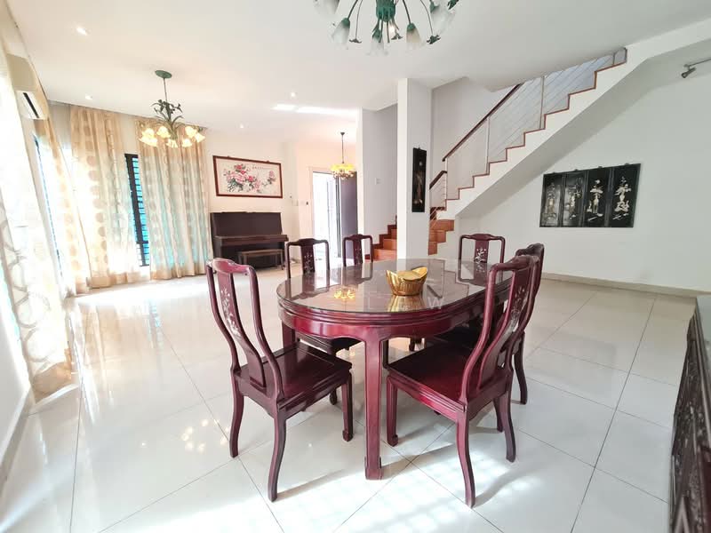 Rumah Berkembar untuk Dijual di Batu 9 (Cheras) - Ken Lew - Dining Room - PropertyGuru.com.my