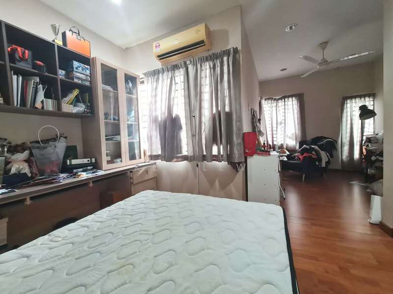 Rumah Berkembar untuk Dijual di Batu 9 (Cheras) - Ken Lew - Bedroom - PropertyGuru.com.my