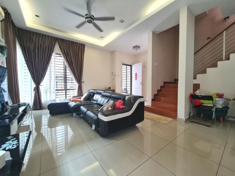 Rumah Berkembar untuk Dijual di Batu 9 (Cheras) - Ken Lew - Living Room - PropertyGuru.com.my