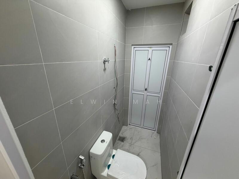 Untuk Dijual - Block 6 @ Bandar Tasik Puteri