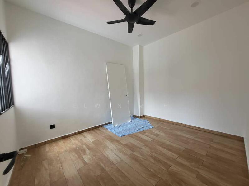 Untuk Dijual - Block 6 @ Bandar Tasik Puteri