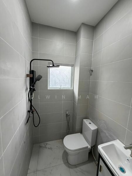 Untuk Dijual - Block 6 @ Bandar Tasik Puteri