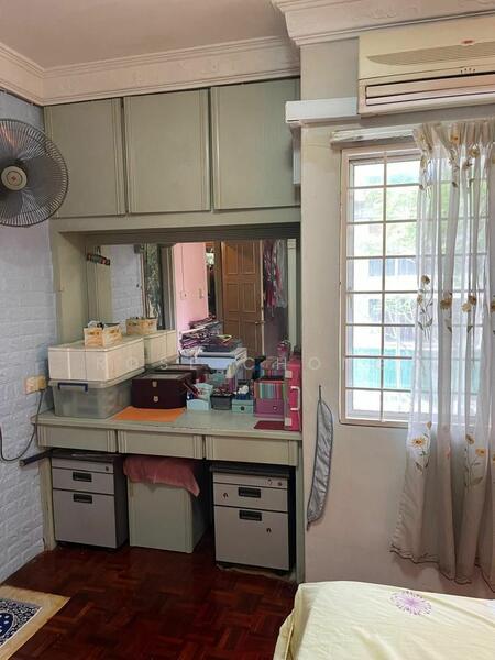 For Sale - De Tropicana