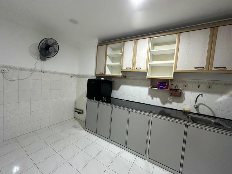 Untuk Disewa - Hillcity