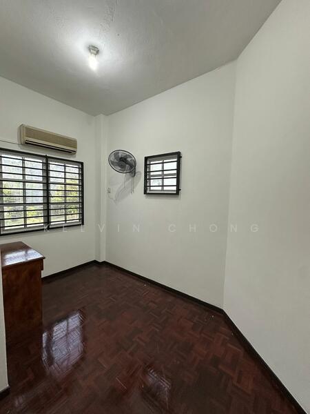 Untuk Disewa - Hillcity